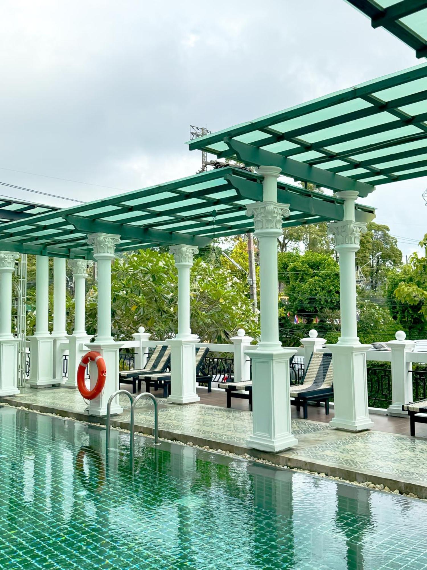 Grand Supicha City Hotel - Sha Plus Phuket Bagian luar foto