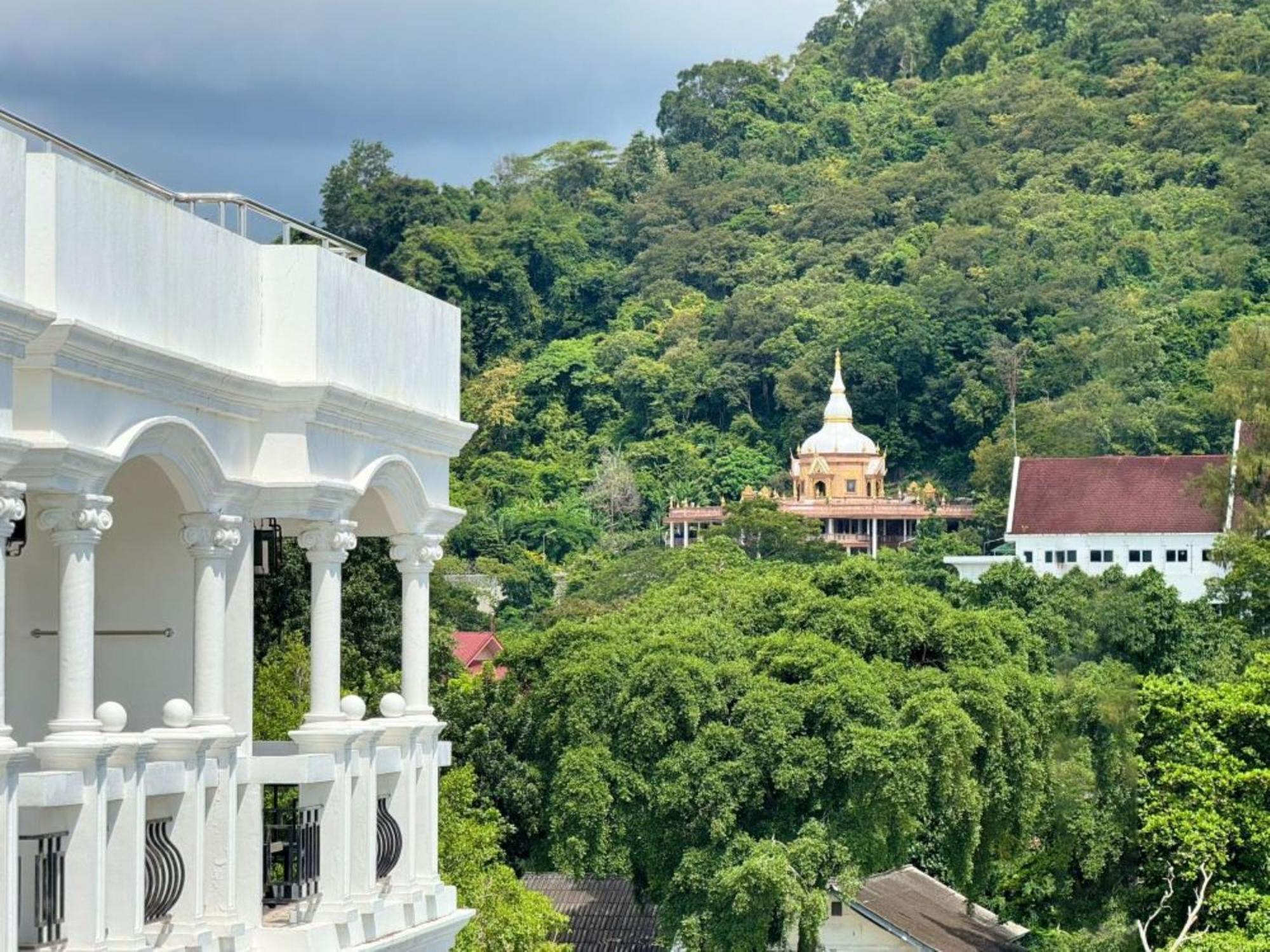 Grand Supicha City Hotel - Sha Plus Phuket Bagian luar foto