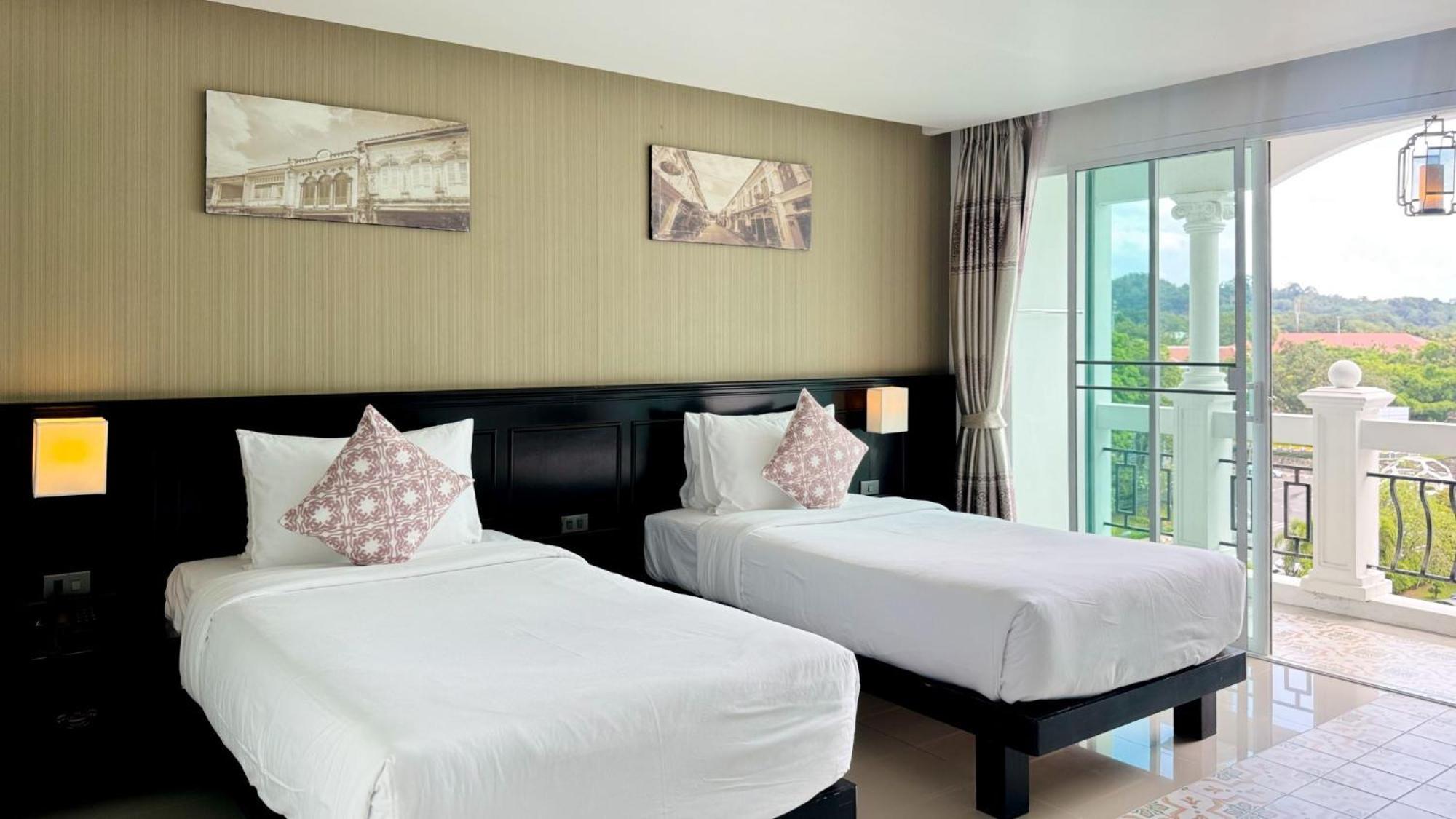 Grand Supicha City Hotel - Sha Plus Phuket Bagian luar foto